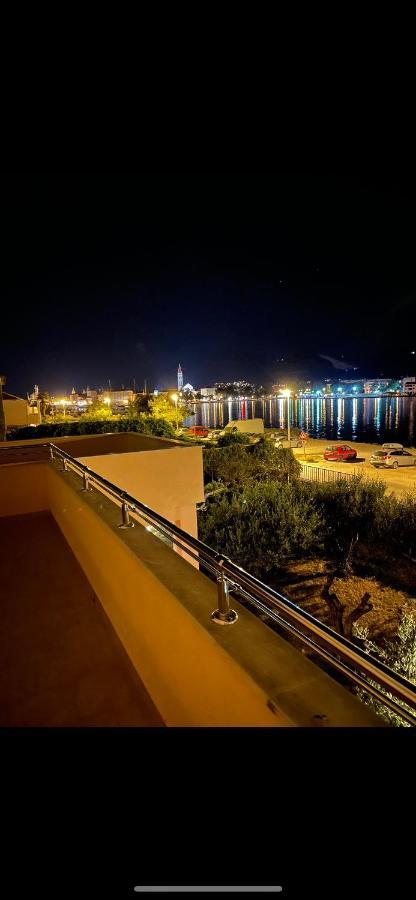 Apartments Kapetanovi Dvori Trogir Eksteriør billede