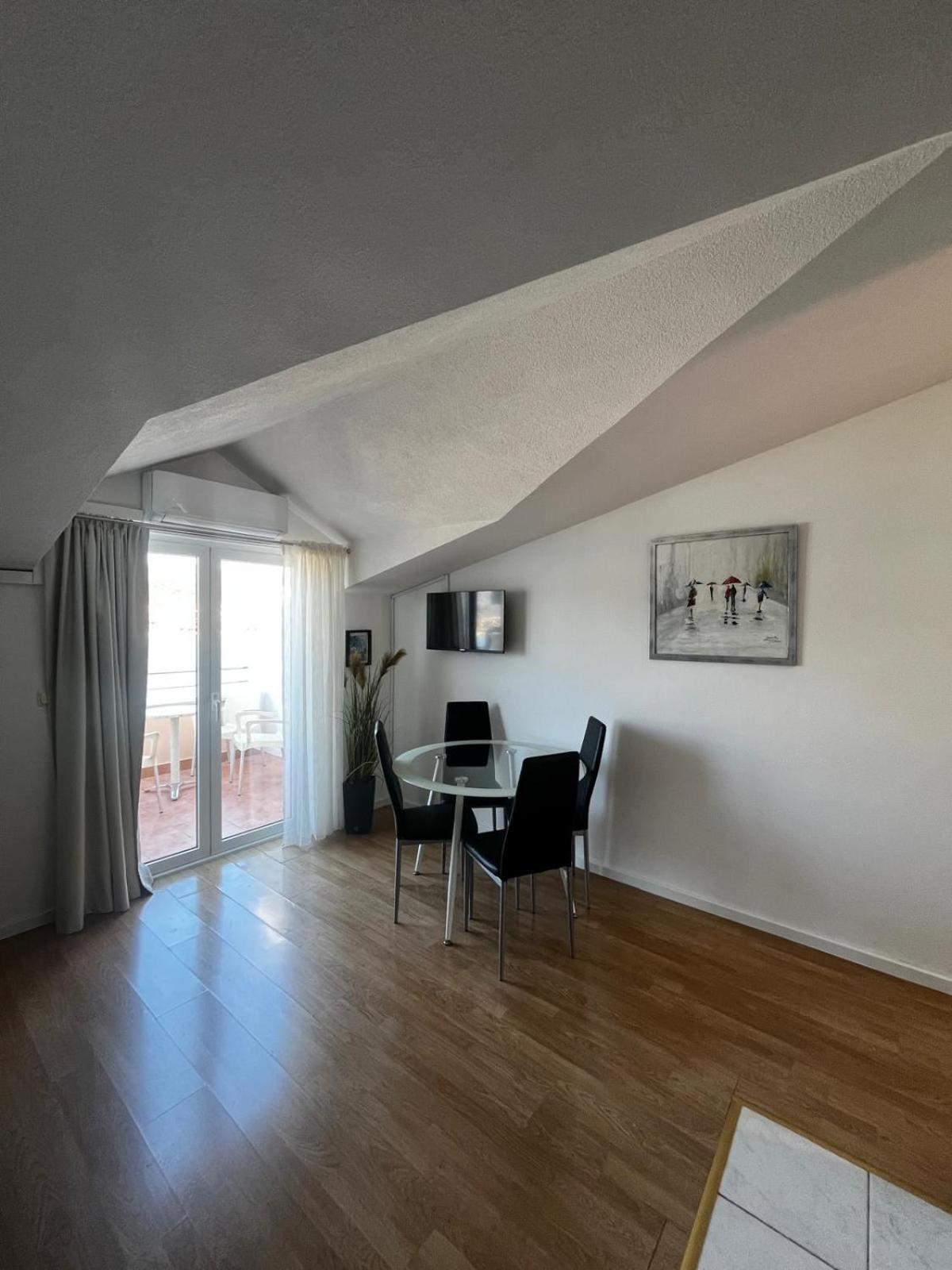 Apartments Kapetanovi Dvori Trogir Eksteriør billede