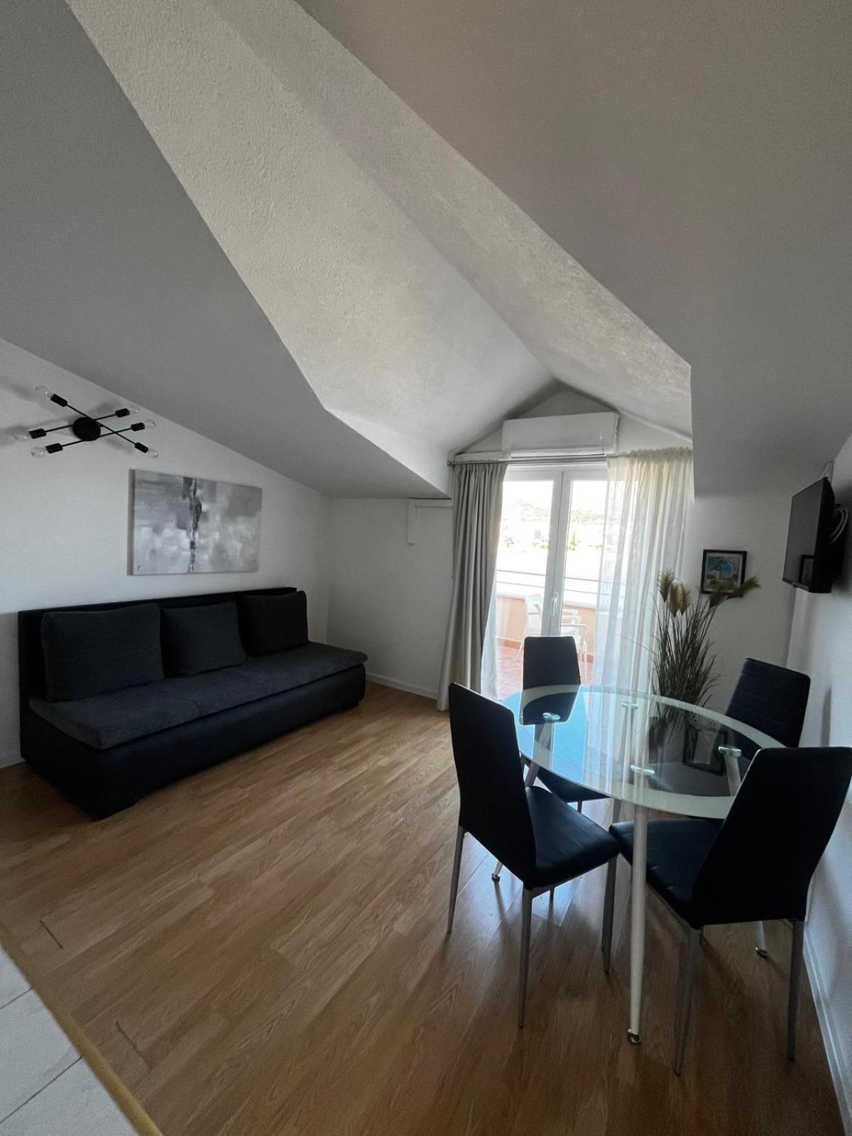Apartments Kapetanovi Dvori Trogir Eksteriør billede